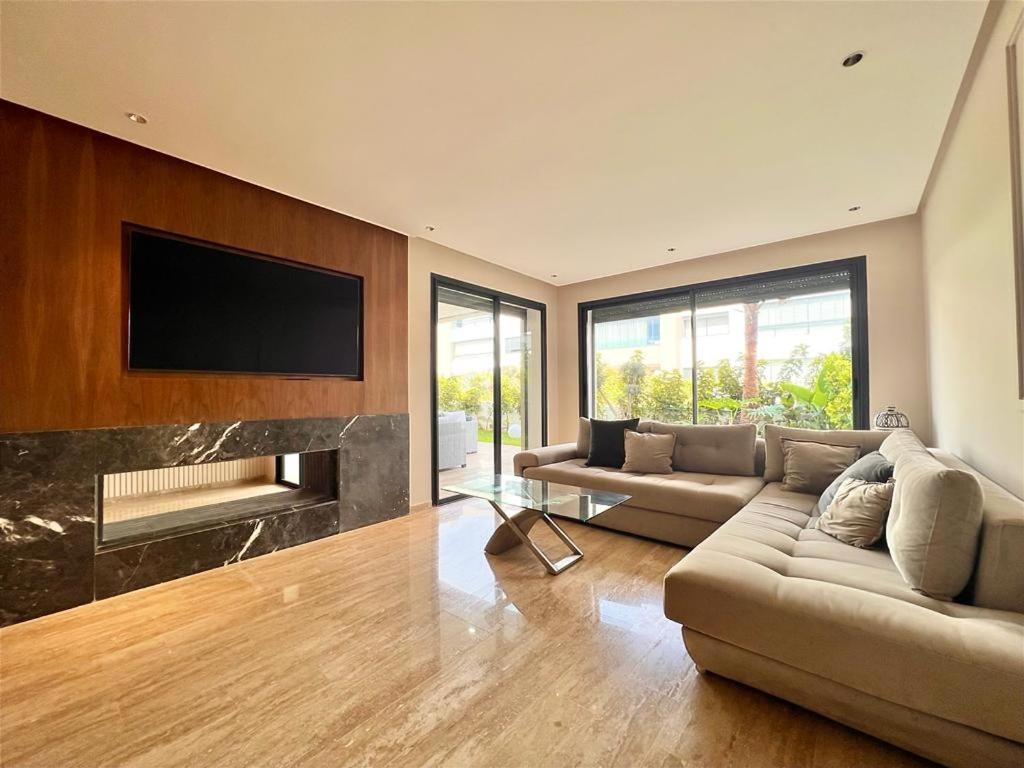 Rez De Jardin Avec Piscine Privee Apartamento *
