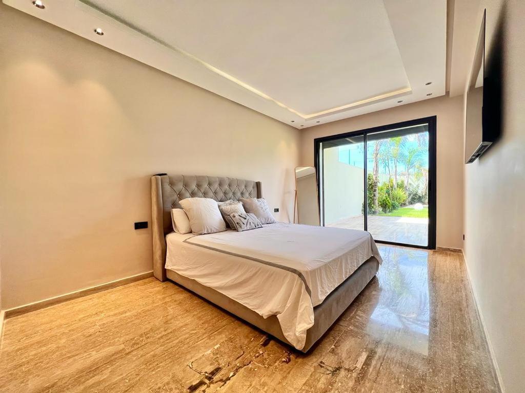 Apartamento Rez De Jardin Avec Piscine Privee